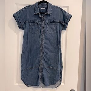 EUC Gap 1969 Short Sleeved Jean Dress Sz. M